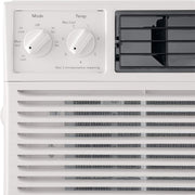View 5000-watt window air conditioner, with a cooling area of 250 square feet, operates quietly, has easy and convenient temperature adjustment, 2 fan speeds, automatic restart function, and a white appearance image 2